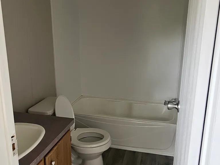 5690 Louisville Rd #68 — Photo 4