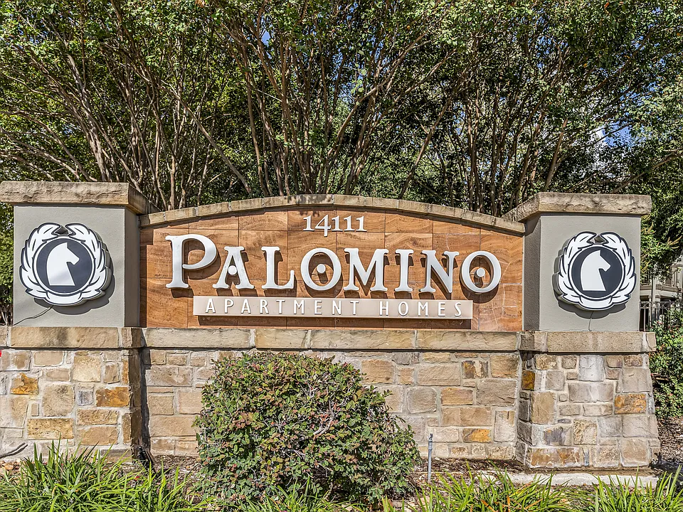 Palomino Apartments Homes