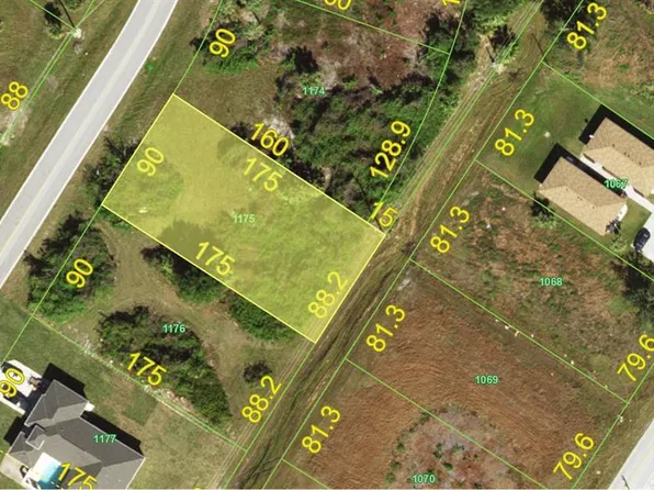 221 Sunset Rd #1175, Rotonda West, FL 33947