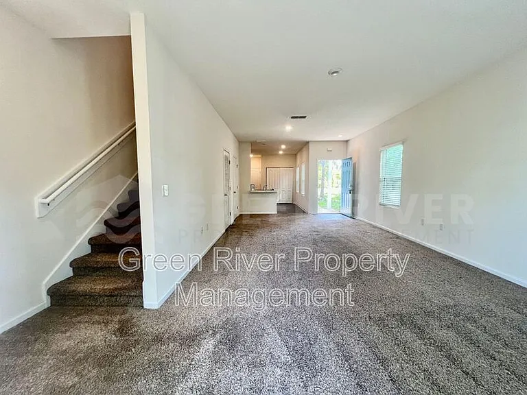 294 Aralia Ln — Photo 15