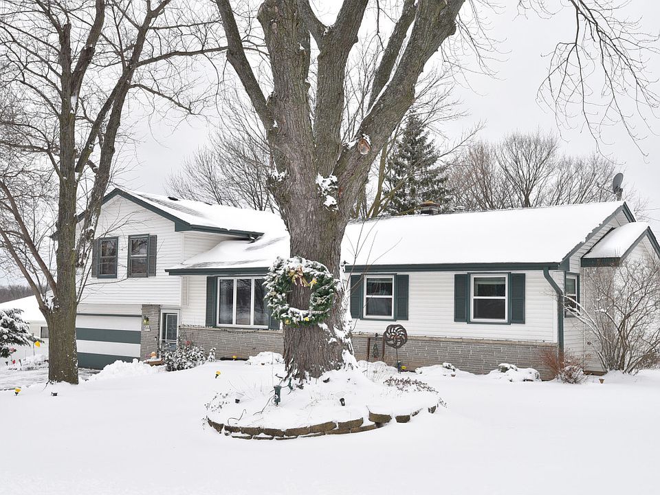 1st image of W165N9531 Lexington Dr