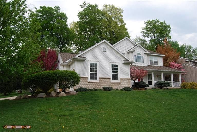 1st image of 5610 W Meadow Grove Dr SE