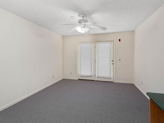 2nd image of 1005 Newcastle St