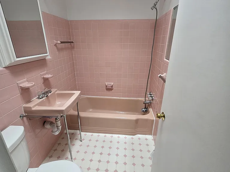 1819 Beyer Ave #B — Photo 16