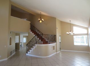 13215 April Dr, Riverside, CA 92503