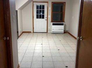 95 Burke St, Hamden, CT 06514