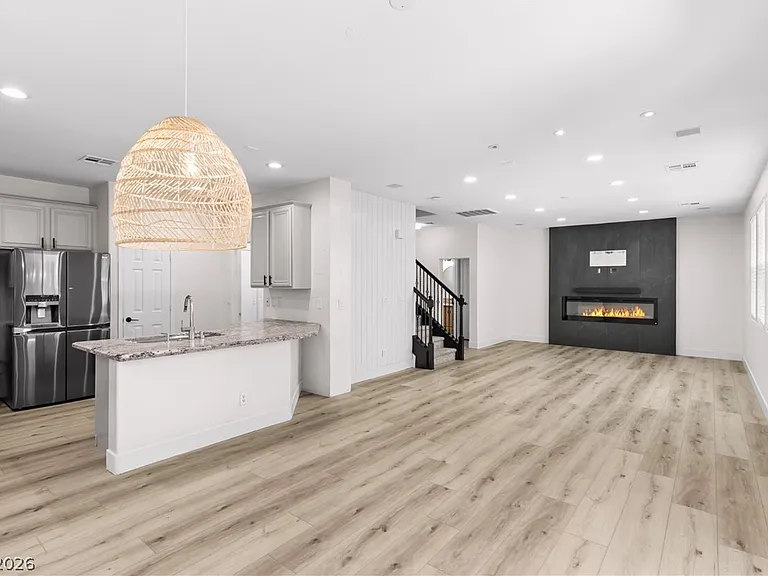 11223 Tribiani Ave — Photo 10