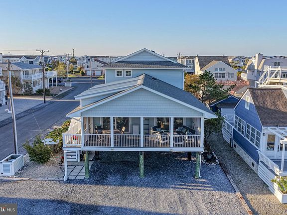 2nd image of 45 W Dagsboro St