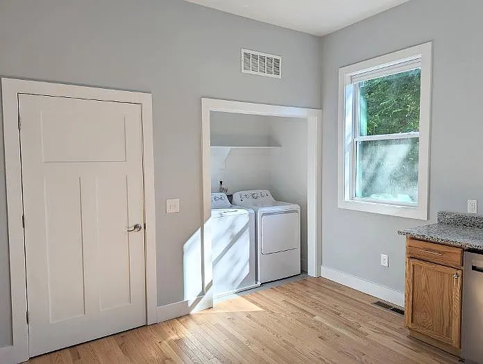4 bed, 4.5 bath, 1728 sqft, $3,800 — Photo 4