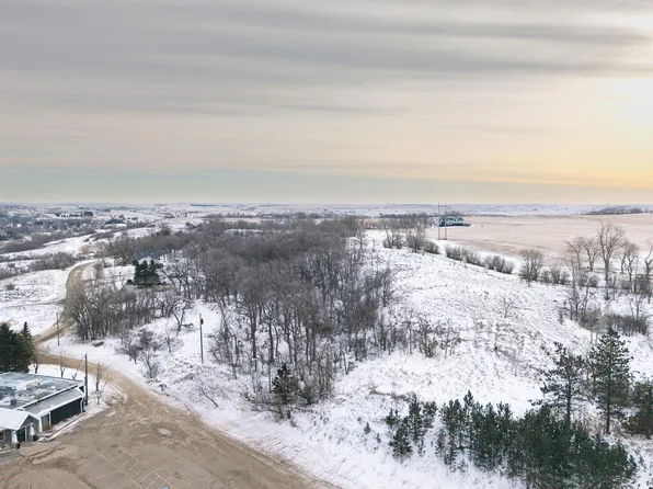 2249 14th St SW, Valley City, ND 58072