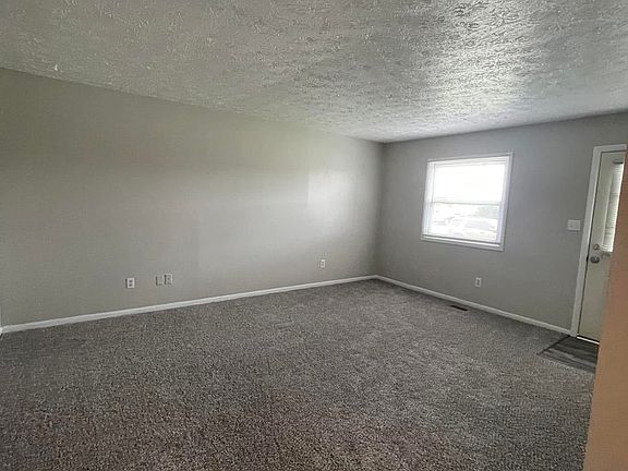 4th image of 1432 Coachlite Dr #1432