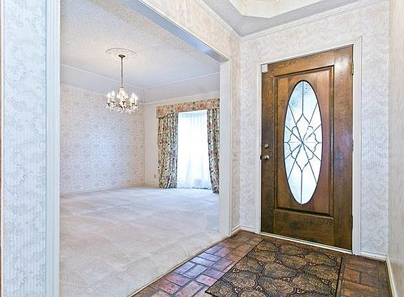 3rd image of 6916 Vista Willow Dr