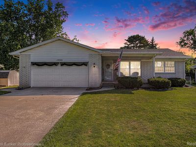 12081 Riverbend Dr, Grand Blanc, MI, 48439