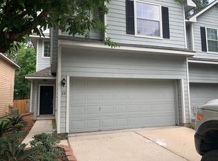 35 Blue Creek Pl, Spring, TX 77382