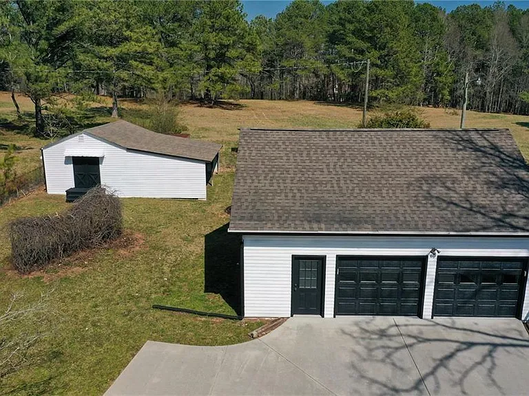813 Sandy Creek Rd — Photo 39