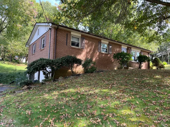 1511 Sun Valley Rd, Johnson City, TN 37604