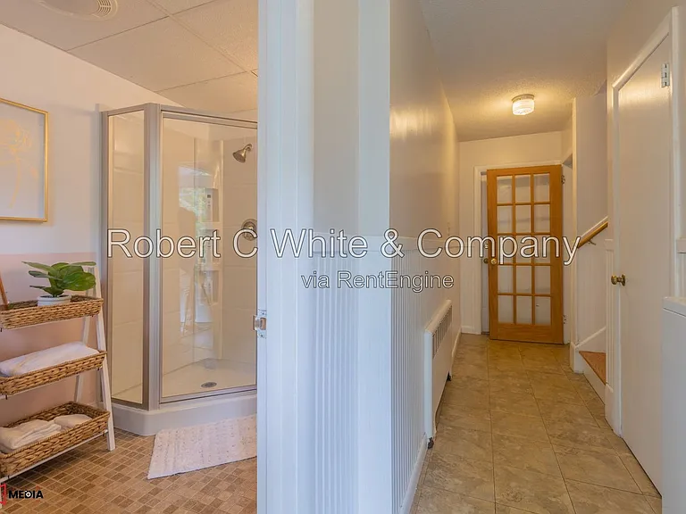 73 Montclair Dr — Photo 26