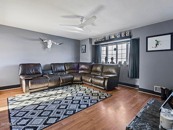 5th image of 1235 Brandywine Drive