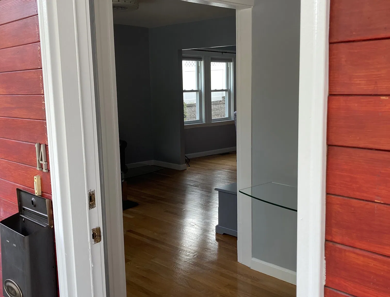 4 bed, 1900 sqft, $1,950 — Photo 3