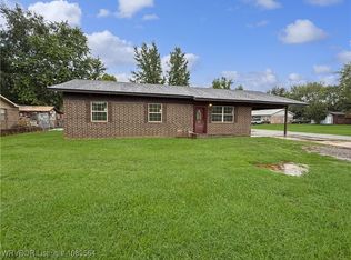 840 E 8th St, Waldron, AR 72958