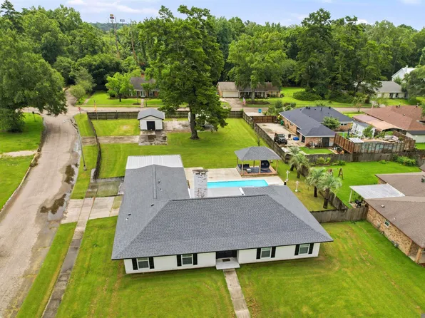 2500 Cavalier Dr, Denham Springs, LA 70726