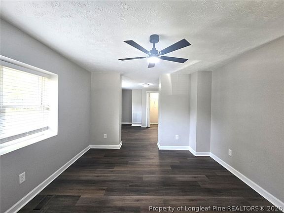 5th image of 874 W Orange St