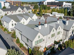 505 Juniper Ln, Fayetteville, GA 30214