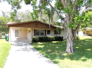 304 NE 3rd Ave, Williston, FL 32696