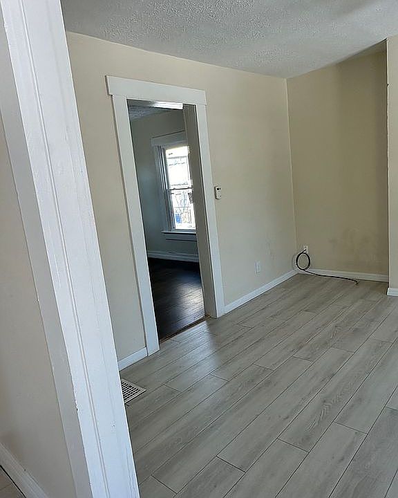 1st image of 47 Lombard St