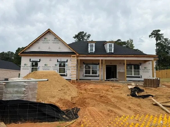 1031 Sunfield Dr, Prattville, AL 36066