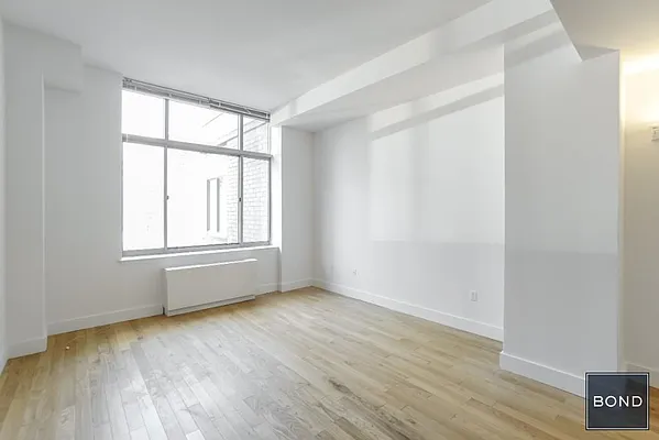 Rented by Bond New York | media 5