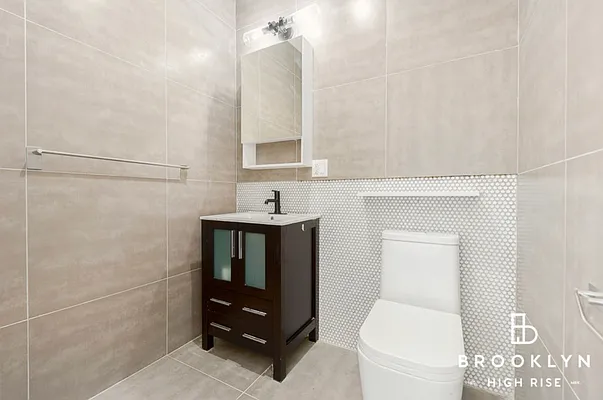 Rented by Brooklyn High Rise LLC | media 8