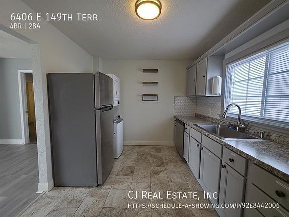 4th image of 6406 E 149th Ter