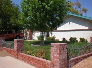 4640 La Fonda Dr, Las Vegas, NV 89121
