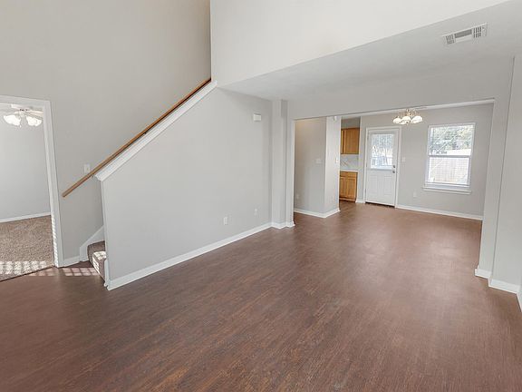 4th image of 503 Camp Ct