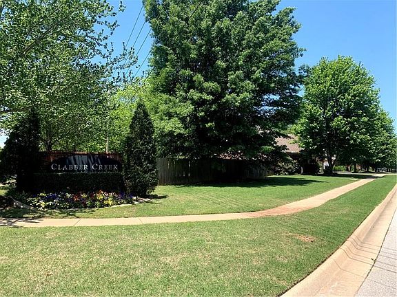 5th image of 2201 N Hidden Creek Dr