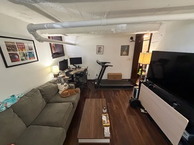 2525 Emerson Ave S #12 — Photo 8