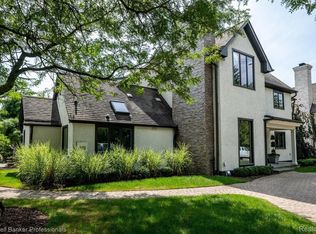 839 Randall Ct, Birmingham, MI