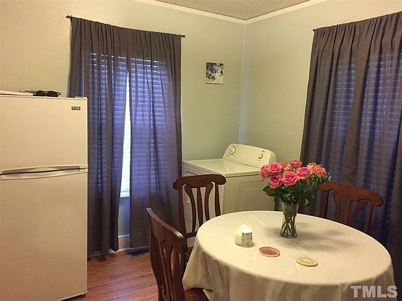 5th image of 923 Bellvue St
