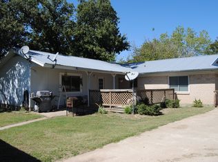 1512 Golf Course Rd, Gatesville, TX 76528