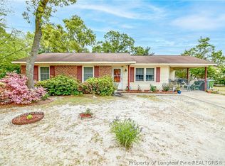 5920 Spinner Rd, Hope Mills, NC 28348