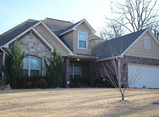 9738 Wind Ridge Dr, Sand Springs, OK 74063