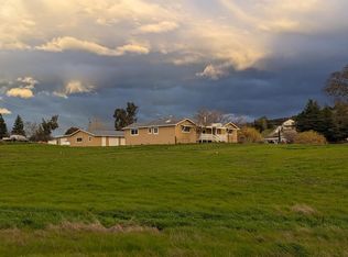 3003 Little John Rd, Copperopolis, CA 95228