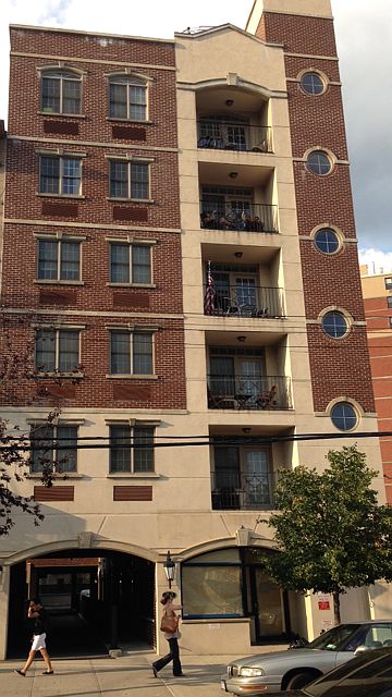 1st image of 2817 Astoria Blvd