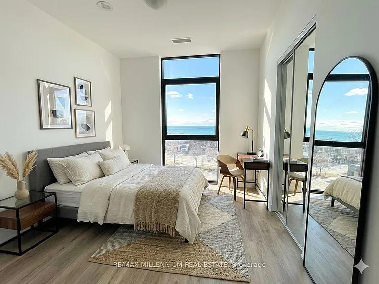 2075 Lakeshore Rd S #415 — Photo 4