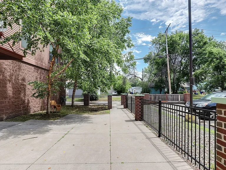 Winnipeg Apartments — Photo 36