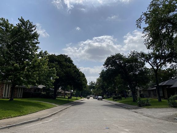 5th image of 10122 Apple Creek Dr