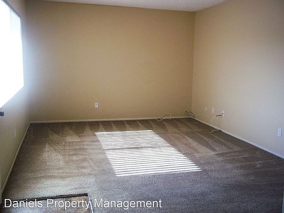 2nd image of 552 Van Houten Ave #10
