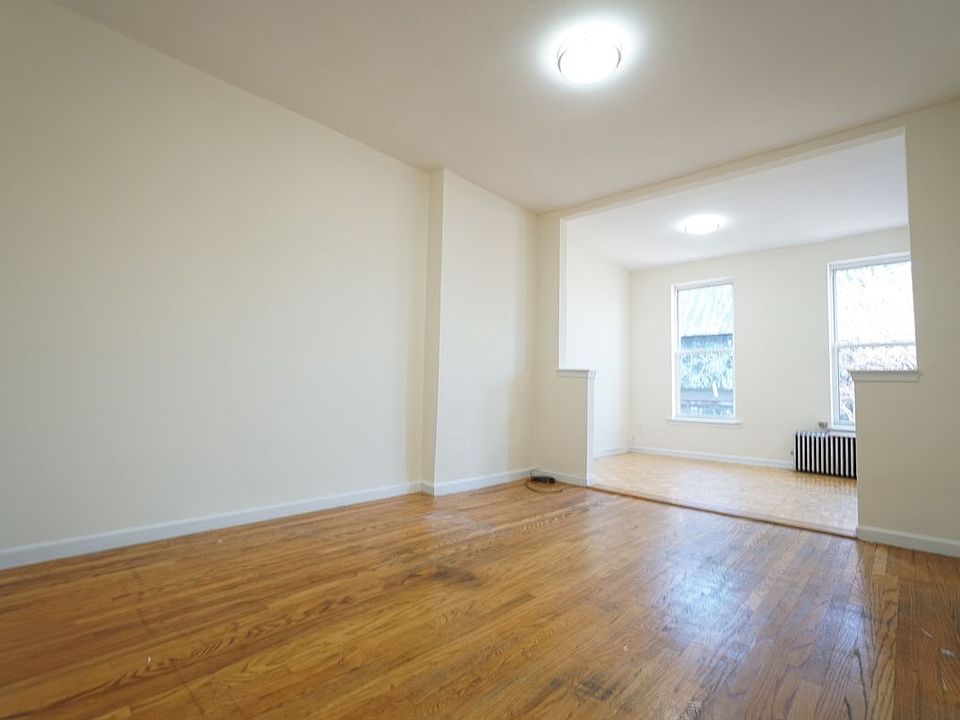 1st image of 610 5th Ave #2D