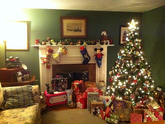 Living Room w/Fireplace